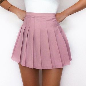 Pink mini pleated skirt